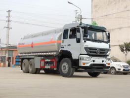 运油车