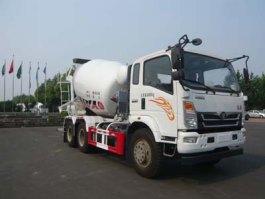 混凝土搅拌运输车
