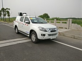 勘察车