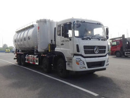 皇冠牌WZJ5313GXY吸引压送车