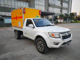 爆破器材运输车
