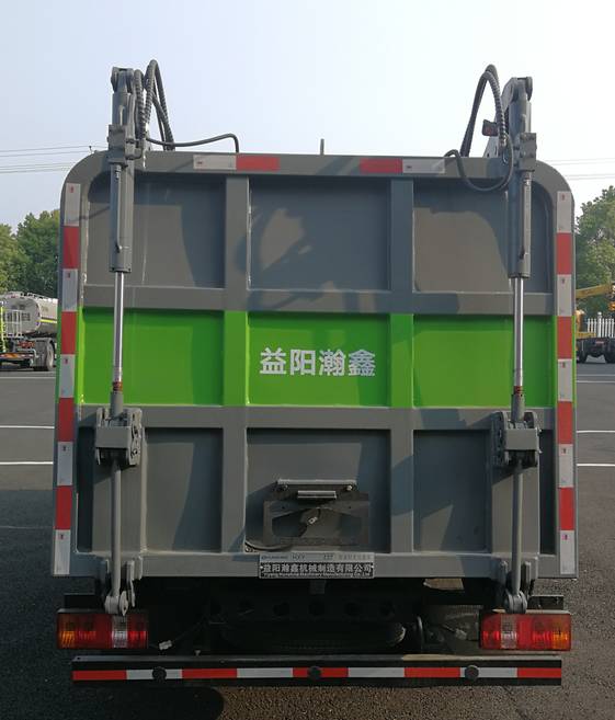 瀚鑫牌HXY5040ZZZBJE5自装卸式垃圾车公告图片