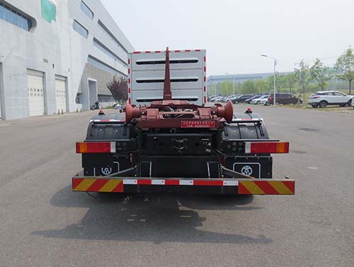 華林牌HLT5251ZXXEV純電動(dòng)車廂可卸式垃圾車公告圖片