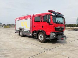 压缩空气泡沫消防车