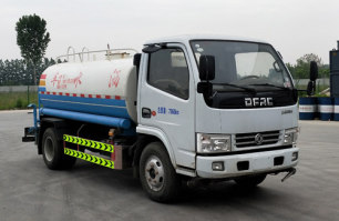 洒水车