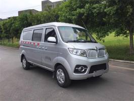 厢式运输车