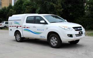 路面养护车