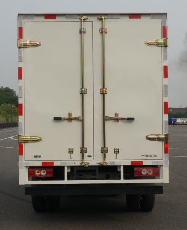 解放牌CA5040XXYK2L3RE5廂式運(yùn)輸車公告圖片