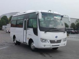 客车