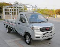 仓栅式运输车