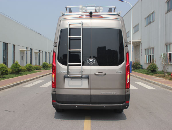 大通牌SH5043XZHH2DB指揮車公告圖片