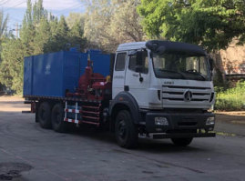 兰通牌LTJ5241TXL40洗井清蜡车
