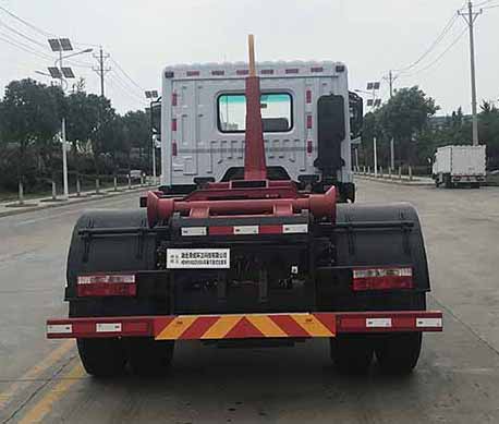 帝王環(huán)衛(wèi)牌HDW5183ZXXE6車廂可卸式垃圾車公告圖片