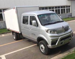 厢式运输车