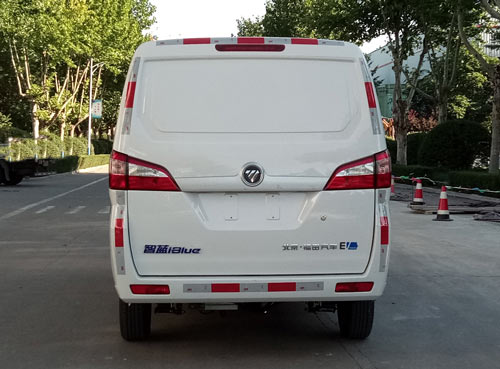 福田牌BJ5025XXYEV2純電動(dòng)廂式運(yùn)輸車公告圖片