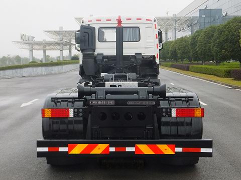 中聯(lián)牌ZBH5251ZXXDFE6車廂可卸式垃圾車公告圖片