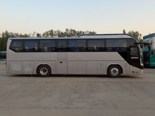 黄河牌JK6126GBEVQ70纯电动城市客车公告图片