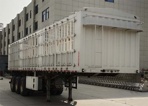 鲁驰牌12米32.8吨3轴仓栅式运输半挂车(LC9400CCYA)