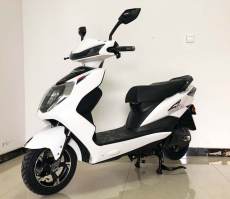 电动两轮轻便摩托车