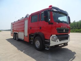 泡沫消防车