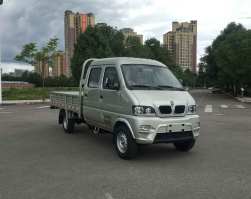 轻型载货汽车