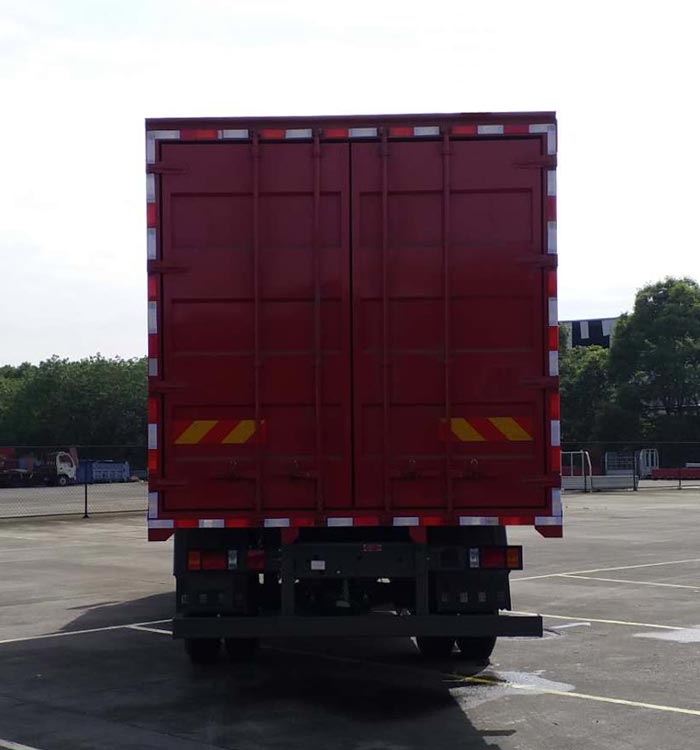 王牌牌CDW5160XXYA1N5廂式運(yùn)輸車公告圖片