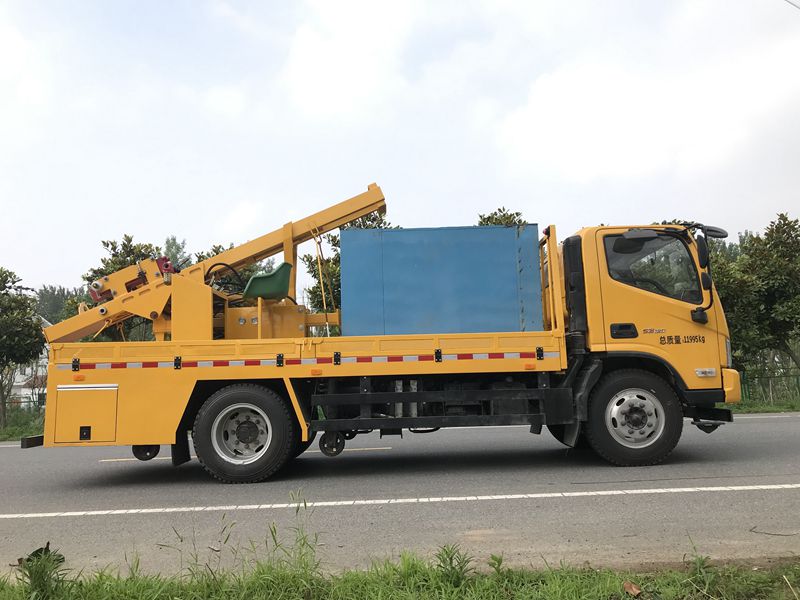 鑫意牌JZZ5120TQX6護欄搶修車公告圖片