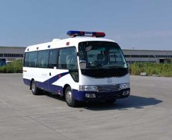囚车