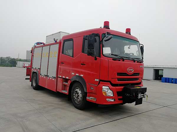 RY5140TXFJY100/7B型抢险救援消防车图片