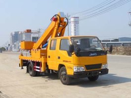 高空作业车