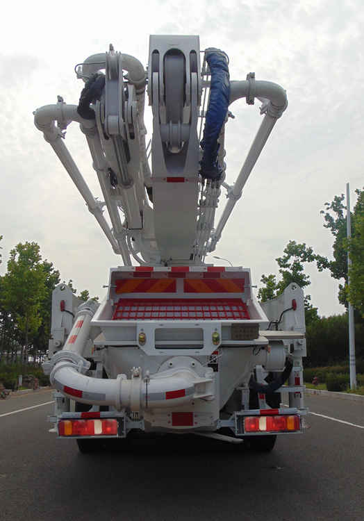 九合重工牌JHZ5340THB混凝土泵车公告图片