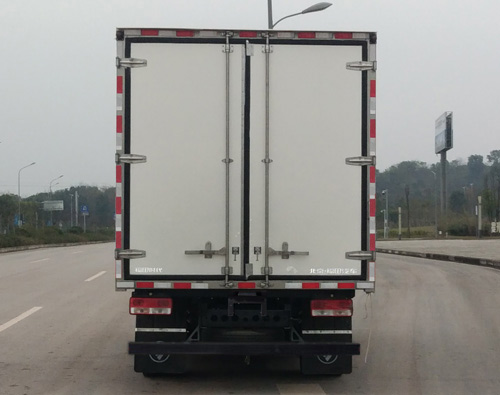 福田牌BJ5073XLCEV1純電動(dòng)冷藏車公告圖片