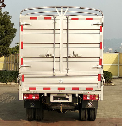 長安牌SC5031CCYFAD63倉柵式運輸車公告圖片