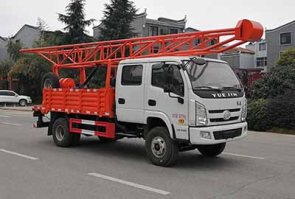 钻机车