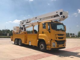 高空作业车