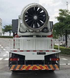 福龙马牌FLM5250TDYDF6NG多功能抑尘车公告图片