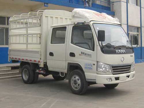 凱馬牌KMC5041CCYA28S5倉(cāng)柵式運(yùn)輸車(chē)公告圖片