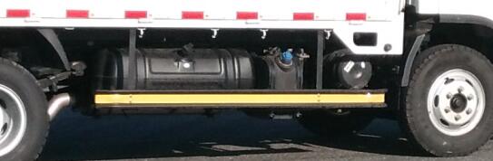 解放牌CA5047CCYP40K50E5A84倉(cāng)柵式運(yùn)輸車(chē)公告圖片