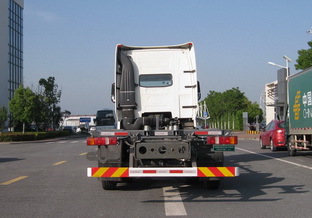 豪沃牌ZZ5257ZKXV603HE1车厢可卸式汽车公告图片