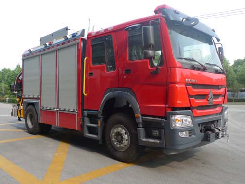 ZXT5140TXFJY80/ZZ5型抢险救援消防车图片