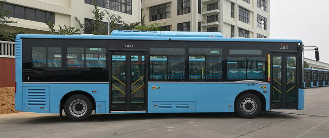 金旅牌XML6105JEVJ0C5纯电动城市客车公告图片