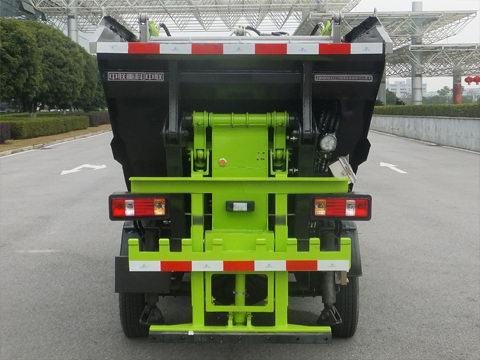 中联牌ZBH5033ZZZSCE5自装卸式垃圾车公告图片