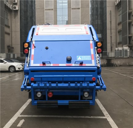 三力牌CGJ5081ZYSBJE6壓縮式垃圾車公告圖片