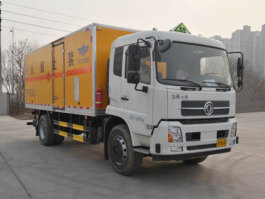 爆破器材运输车