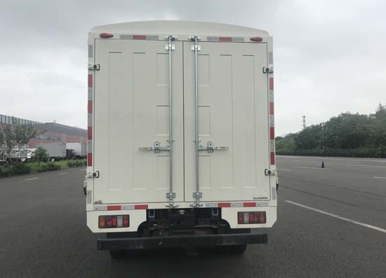 江鈴牌JX5065CCYTPG25倉柵式運(yùn)輸車公告圖片