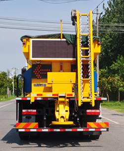 路鑫牌NJJ5181TCX6除雪車公告圖片