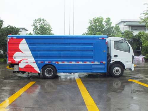 廣環(huán)牌GH5081XTYBEV純電動(dòng)密閉式桶裝垃圾車公告圖片