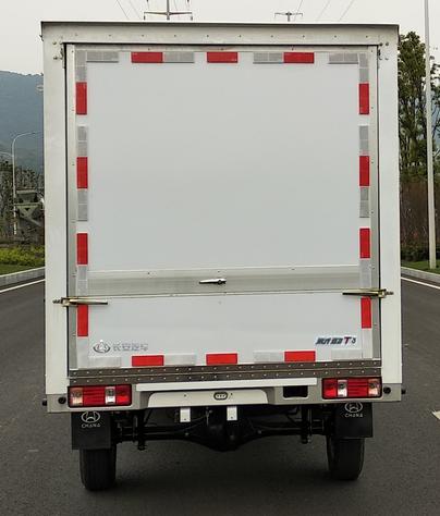 长安牌SC5031XYKTMD61翼开启厢式车公告图片
