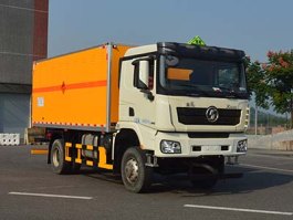 爆破器材运输车