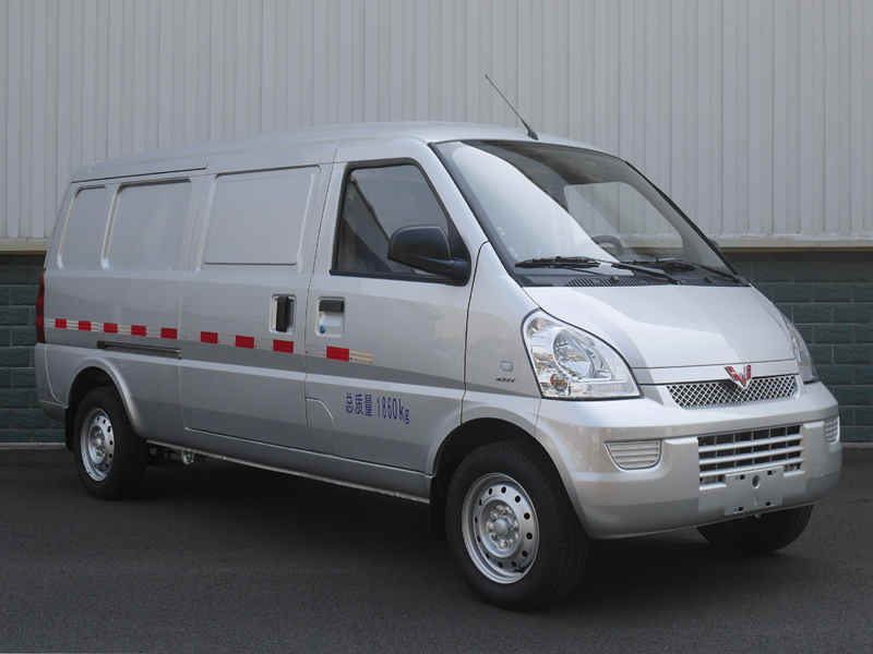 五菱牌LZW5024XXYP6B廂式運輸車公告圖片